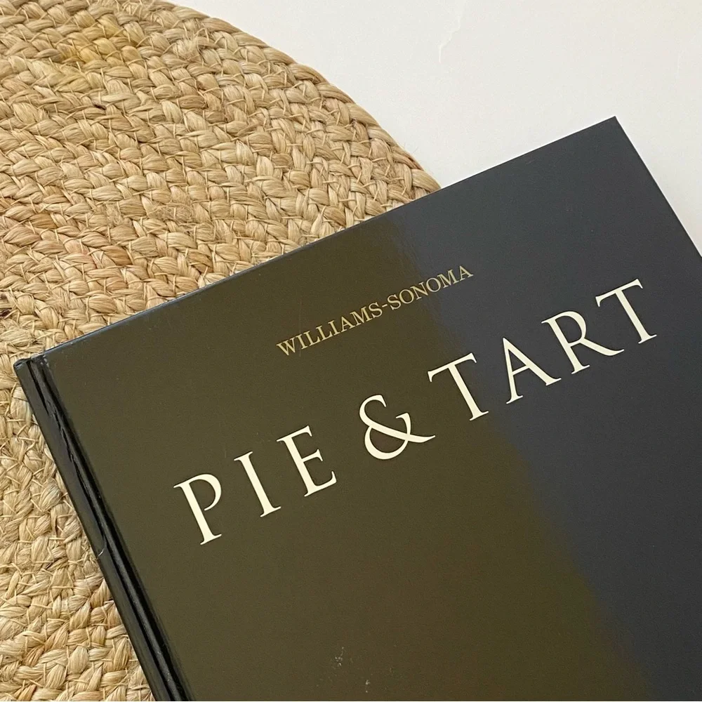 WILLIAMS-SONOMA Pie & Tart Cookbook